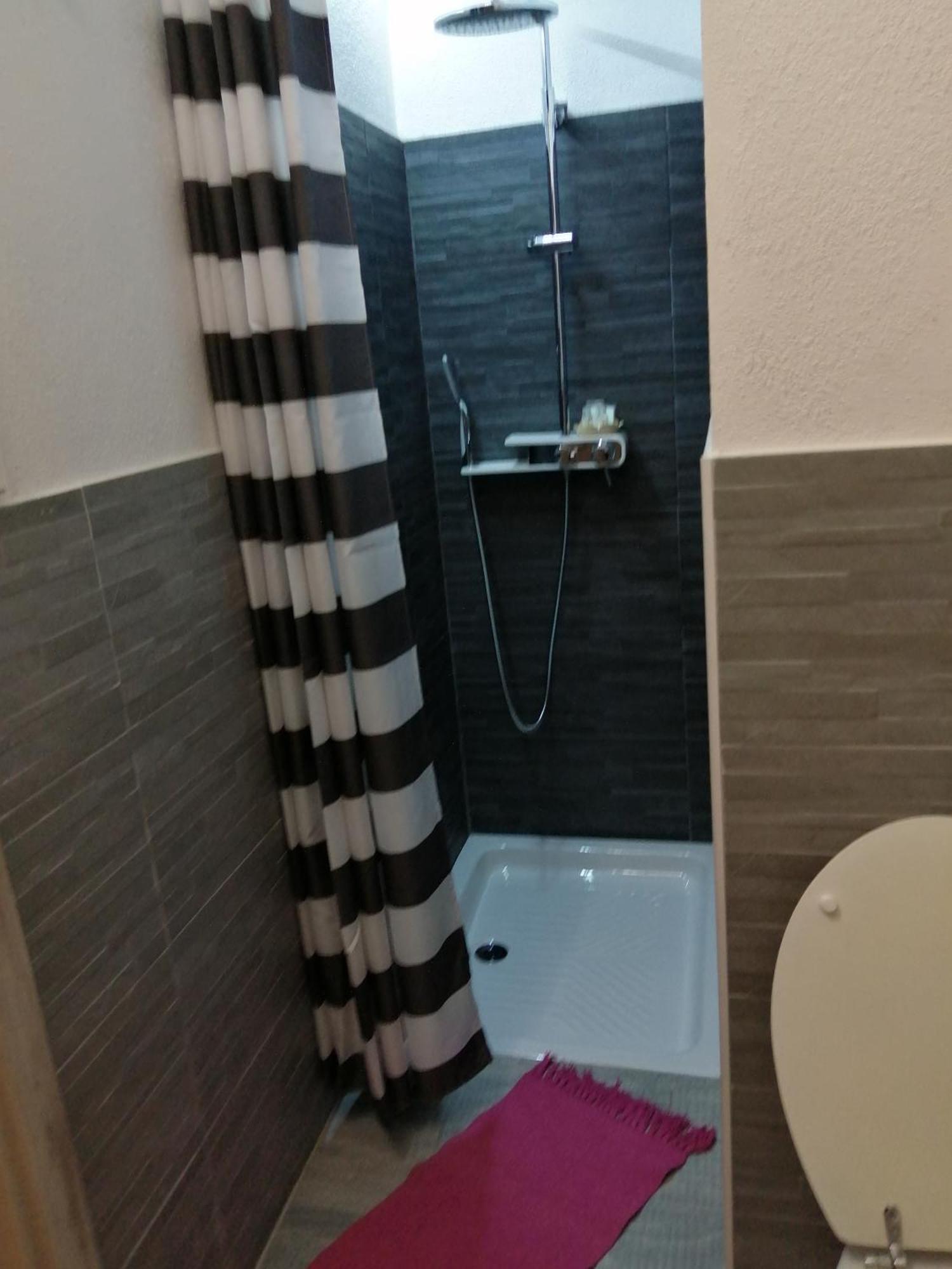 Lughera B&B Tula Buitenkant foto